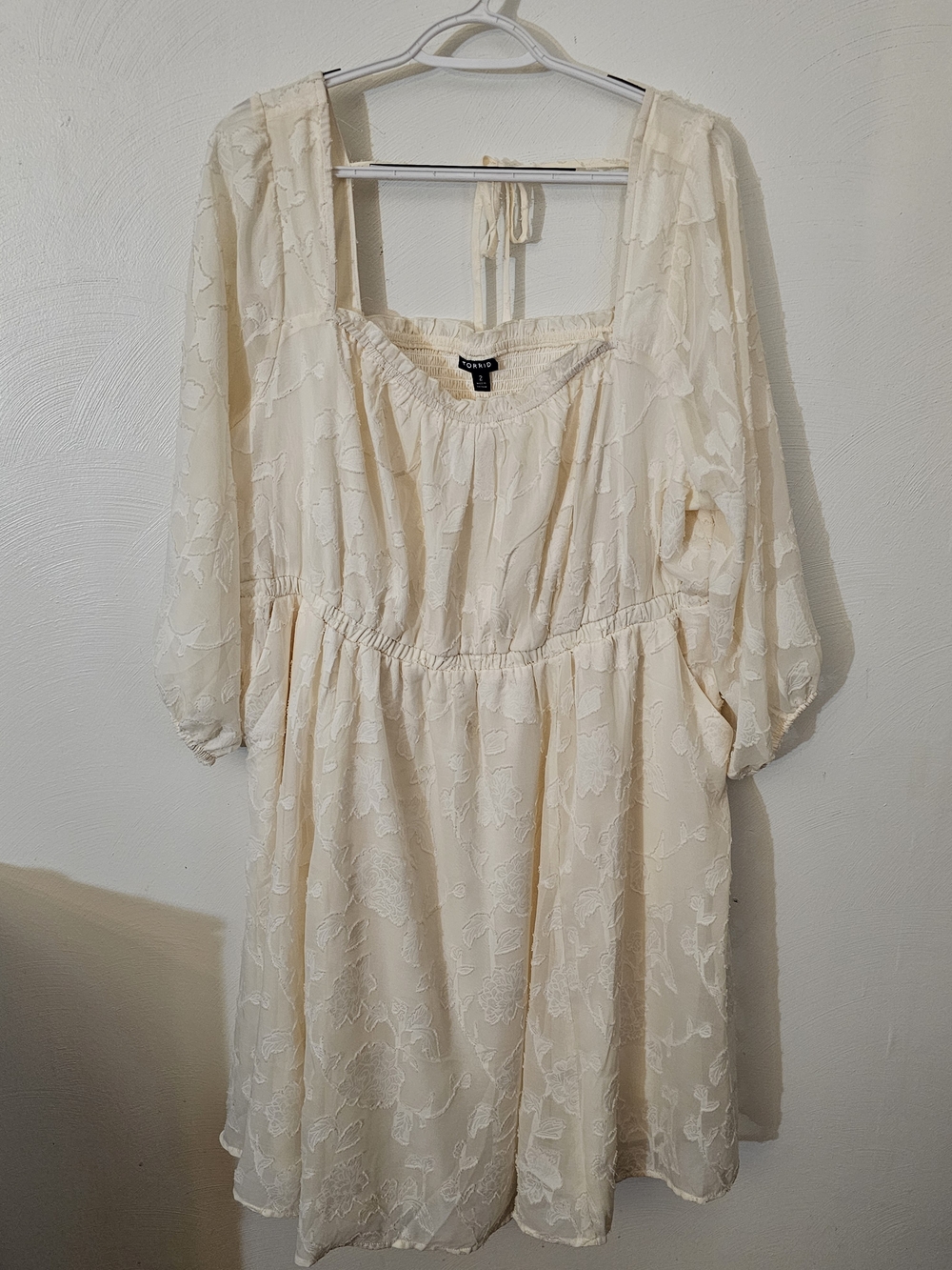 Torrid Cream Lace-Texture Women's Dress - Petite